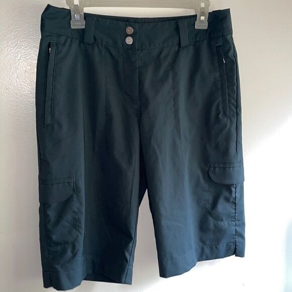 EXCELLENT CONDITION WOMEN’S NIKE DRI-FIT GOLF BERMUDA SHORTS SIZE 8 - Picture 1 of 6